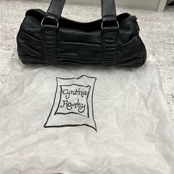 Cynthia Rowley Black Leather Barrel Bag - Picture 14 of 14